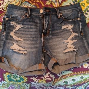 Mudd FLX Stretch Mid-Rise Midi Jean Shorts